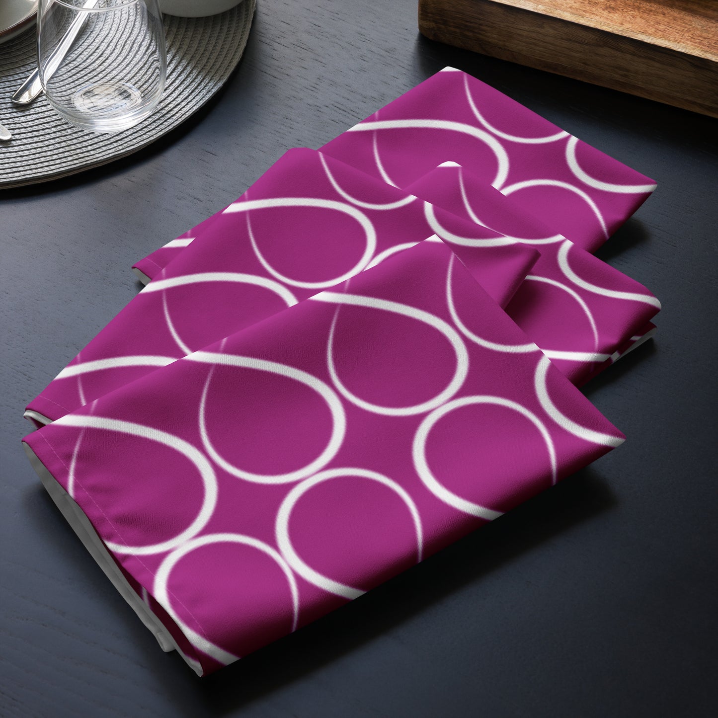 Mulberry Infinity Cloth napkin set