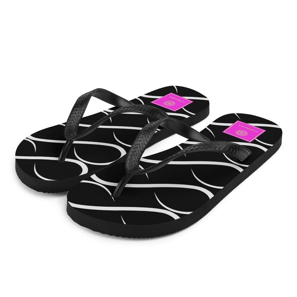 Monochrome Infinity Flip-Flops